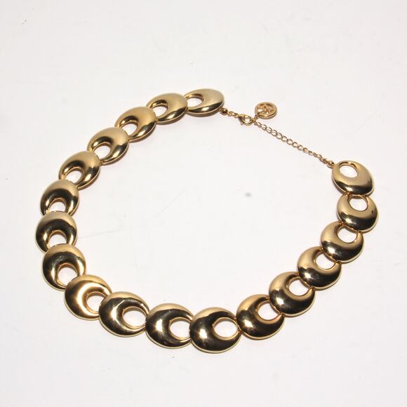 Vintage Crown Trifari Goldtone Chunky Statement Necklace - Picture 2 of 5